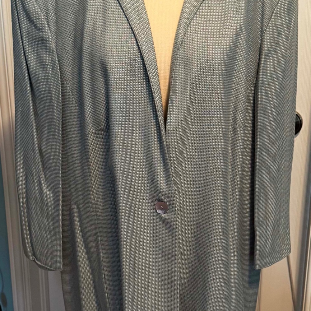 SUIT JACKET, LIGHT BLUE & WHITE, SIZE 24, MADE IN CANADA!!, ONE BUTTON FRONT,
